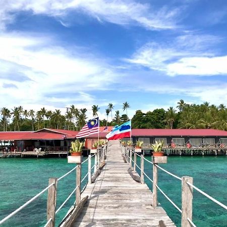 Апартаменты Mabul Backpackers Mabul Island Экстерьер фото