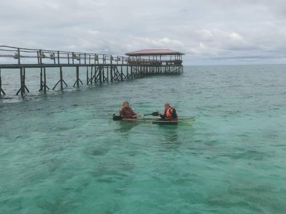 Апартаменты Mabul Backpackers Mabul Island Экстерьер фото